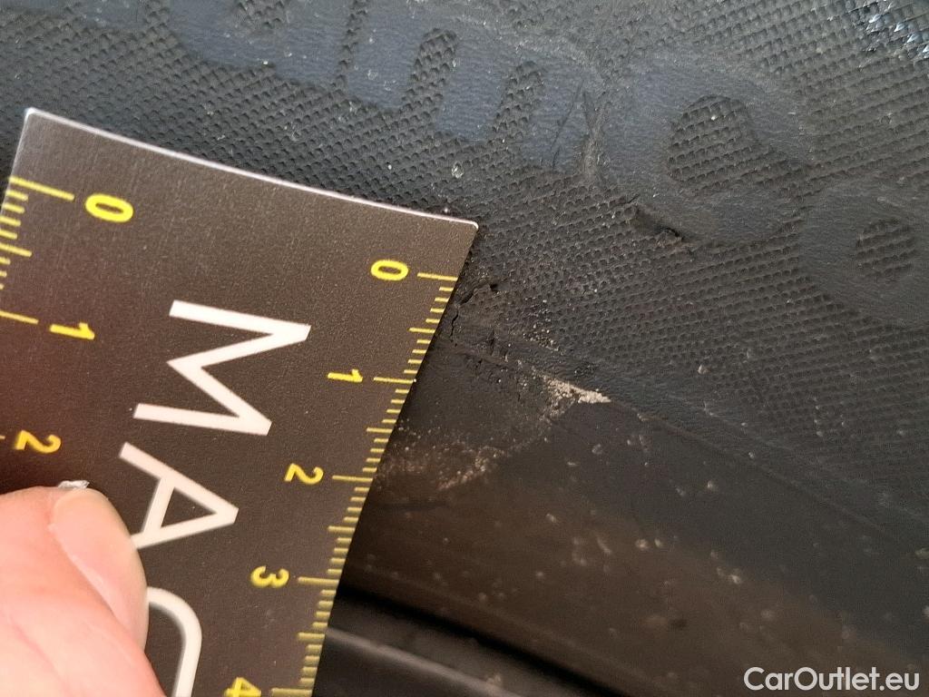  Citroen  Berlingo CITROEN  VU 4p Fourgonnette M 650kg BlueHDi 130 S&S EAT8 Driver #14