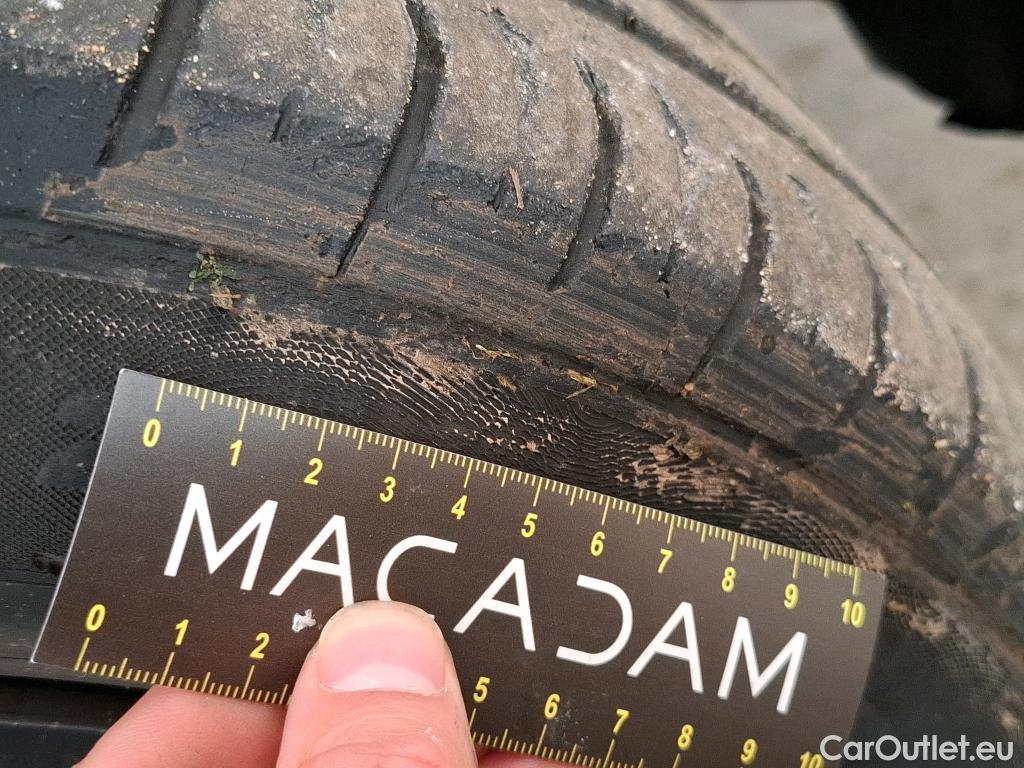  Citroen  Berlingo CITROEN  VU 4p Fourgonnette M 650kg BlueHDi 130 S&S EAT8 Driver #12