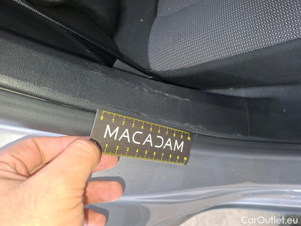  Citroen  C3 CITROEN  5p Berline PureTech 82 S&S BVM Feel Business #81