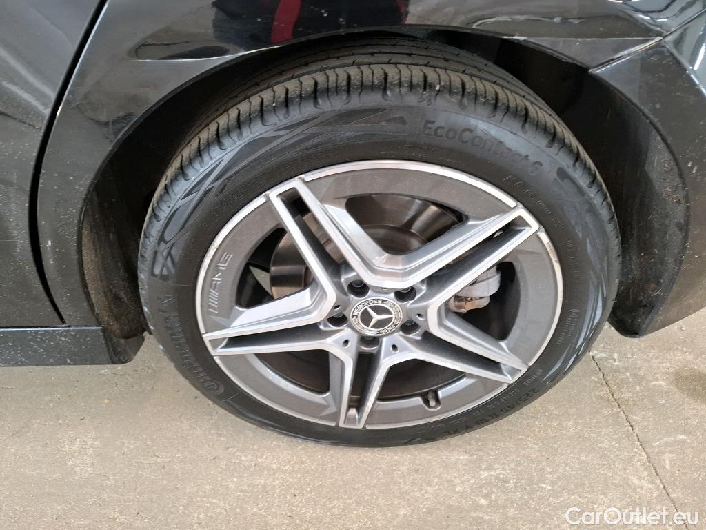  Mercedes  A-Klasse MERCEDES-BENZ Classe A Compact / 2018 / 5P / Berline A 250 e AMG Line 8G-DCT #20