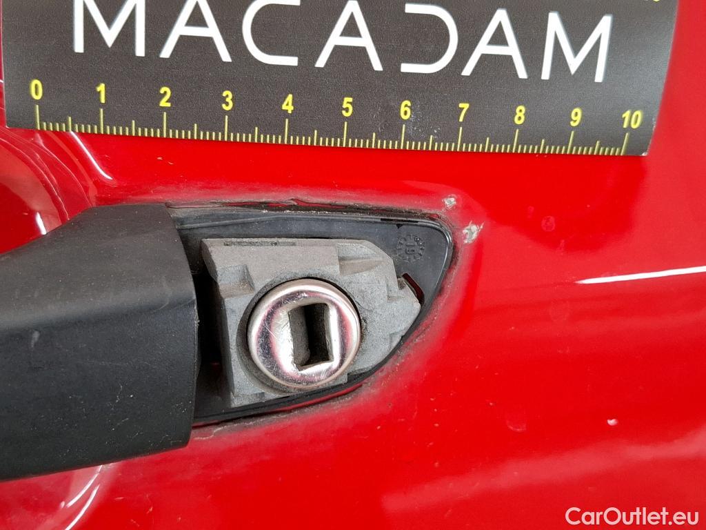  Citroen  Berlingo CITROEN  VU 4p Fourgonnette M 650kg BlueHDi 130 S&S EAT8 Driver #18