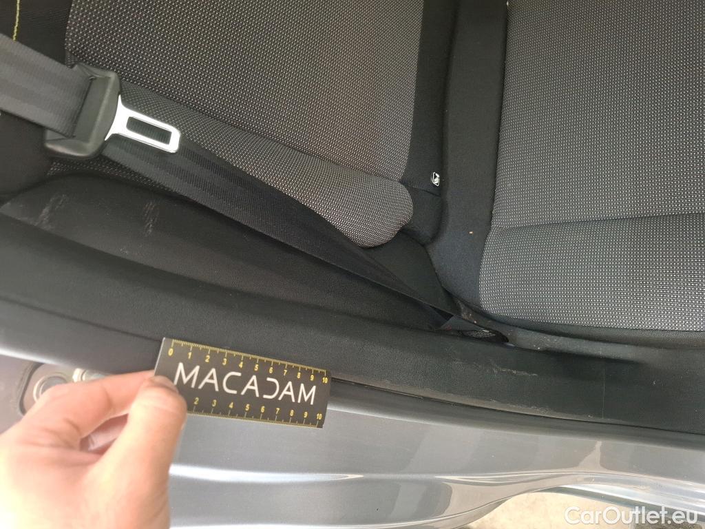  Citroen  C3 CITROEN  5p Berline PureTech 82 S&S BVM Feel Business #79