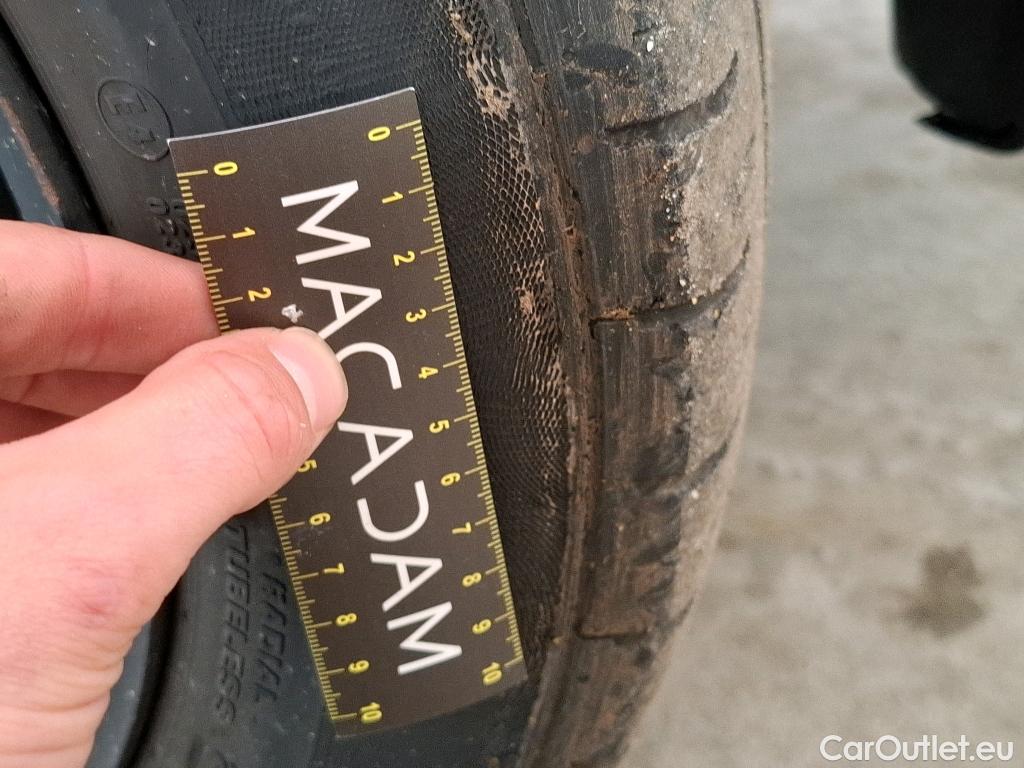  Citroen  Berlingo CITROEN  VU 4p Fourgonnette M 650kg BlueHDi 130 S&S EAT8 Driver #13