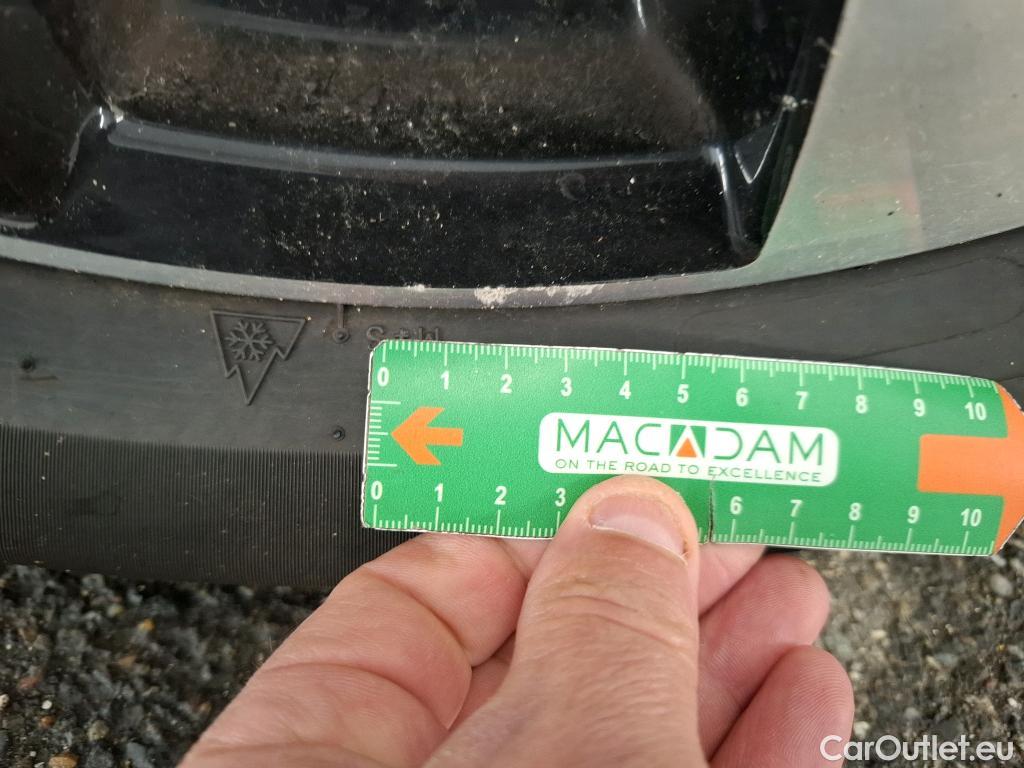  Peugeot  2008  Allure Business 1.5 HDi 100CV BVM6 E6d #13