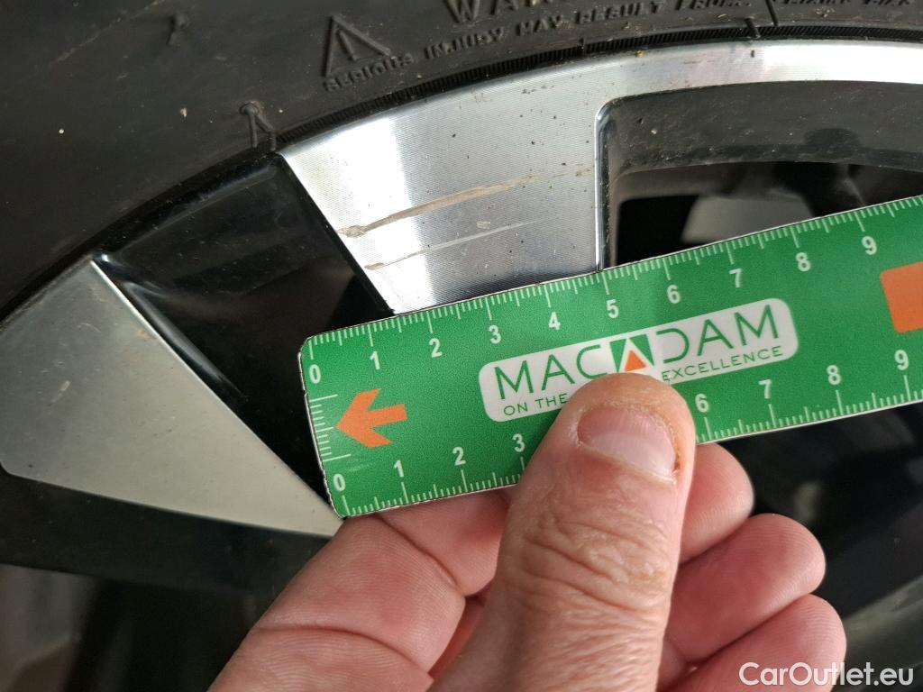  Peugeot  2008  Allure Business 1.5 HDi 100CV BVM6 E6d #15