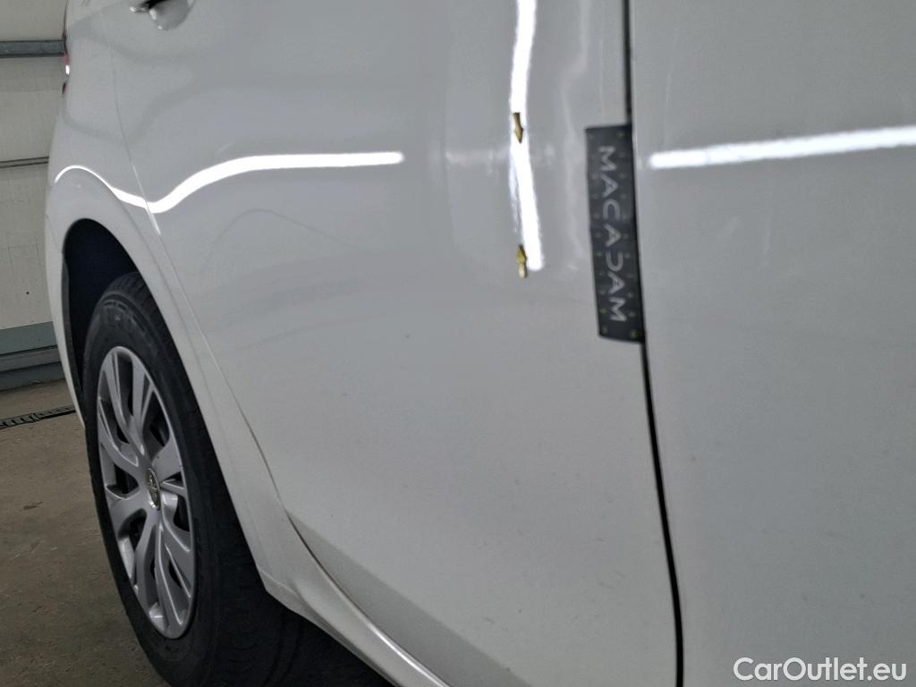  Peugeot  208  Affaire Premium Pack 1.5 HDi 100CV BVM5 E6dT #11