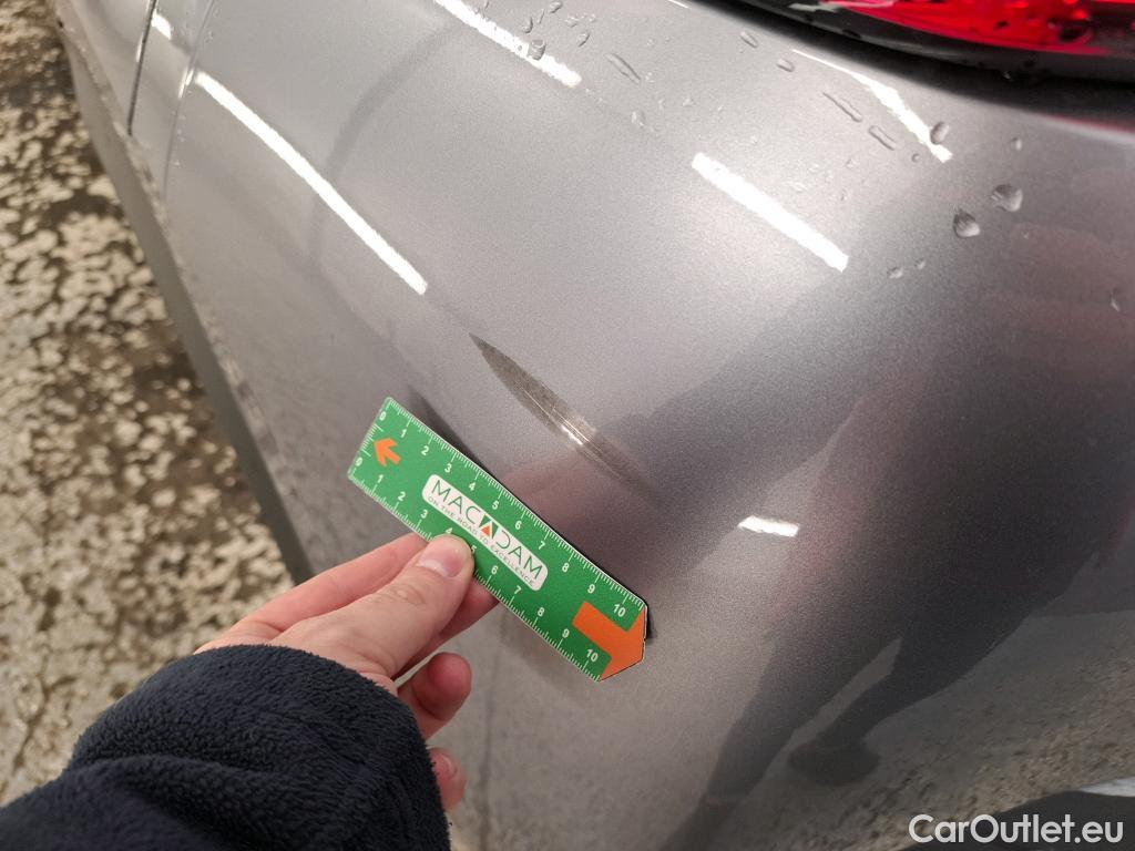  Peugeot  2008  (e-) Road Trip 50kWh BVA #23