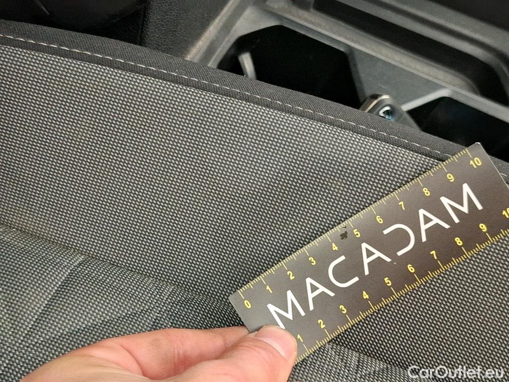  Volkswagen  Tiguan VOLKSWAGEN  / 2020 / 5P / SUV 2.0 TDI 150 DSG7 Life Business #10