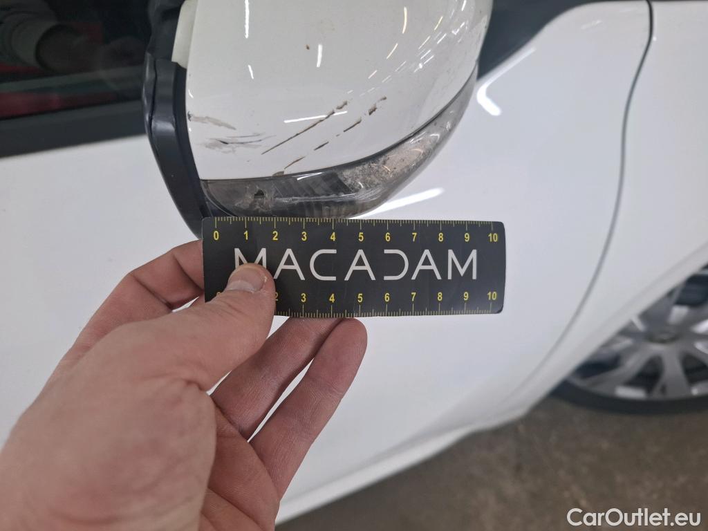  Peugeot  208  Affaire Premium Pack 1.5 HDi 100CV BVM5 E6dT #36