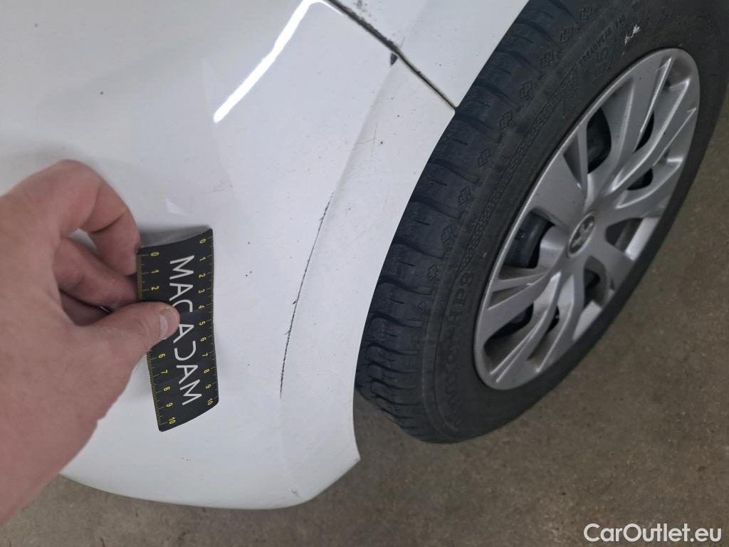  Peugeot  208  Affaire Premium Pack 1.5 HDi 100CV BVM5 E6dT #28