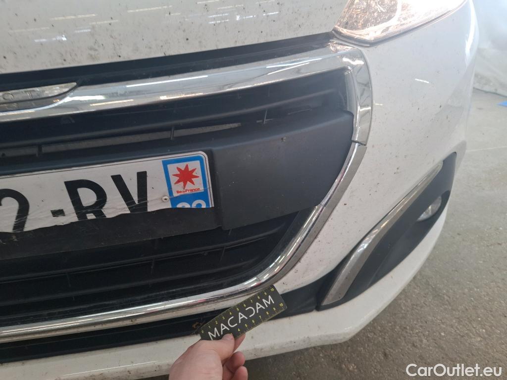  Peugeot  208  Affaire Premium Pack 1.5 HDi 100CV BVM5 E6dT #15