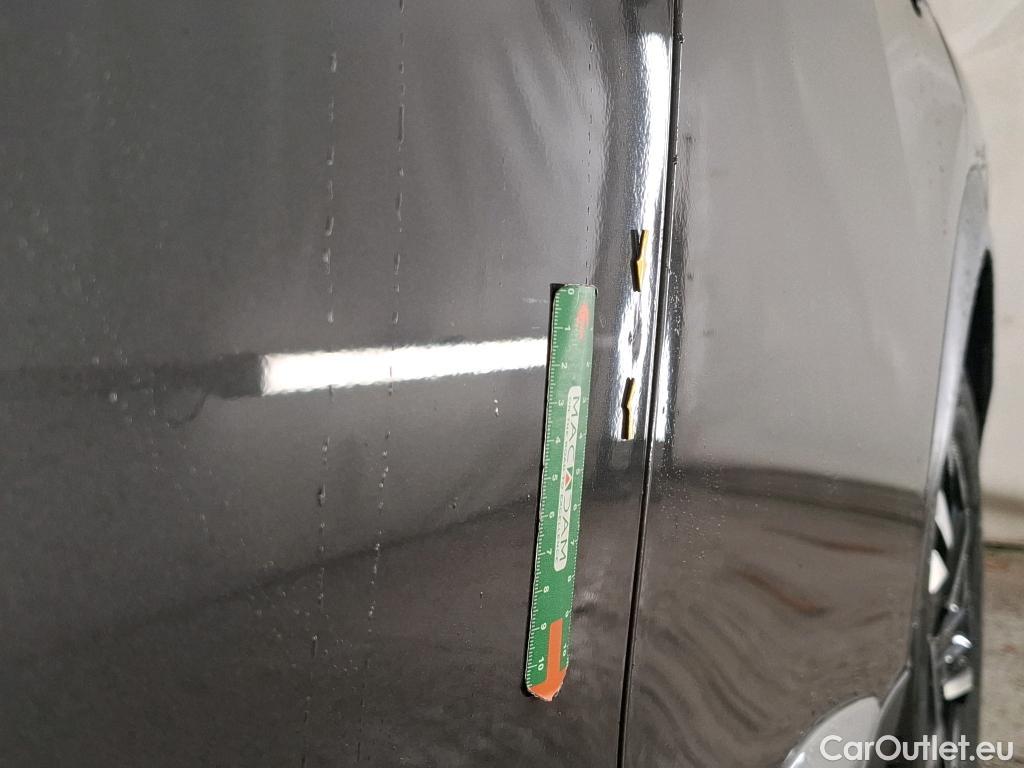  Peugeot  2008  Allure Pack 1.5 HDi 130CV BVA8 E6d #10