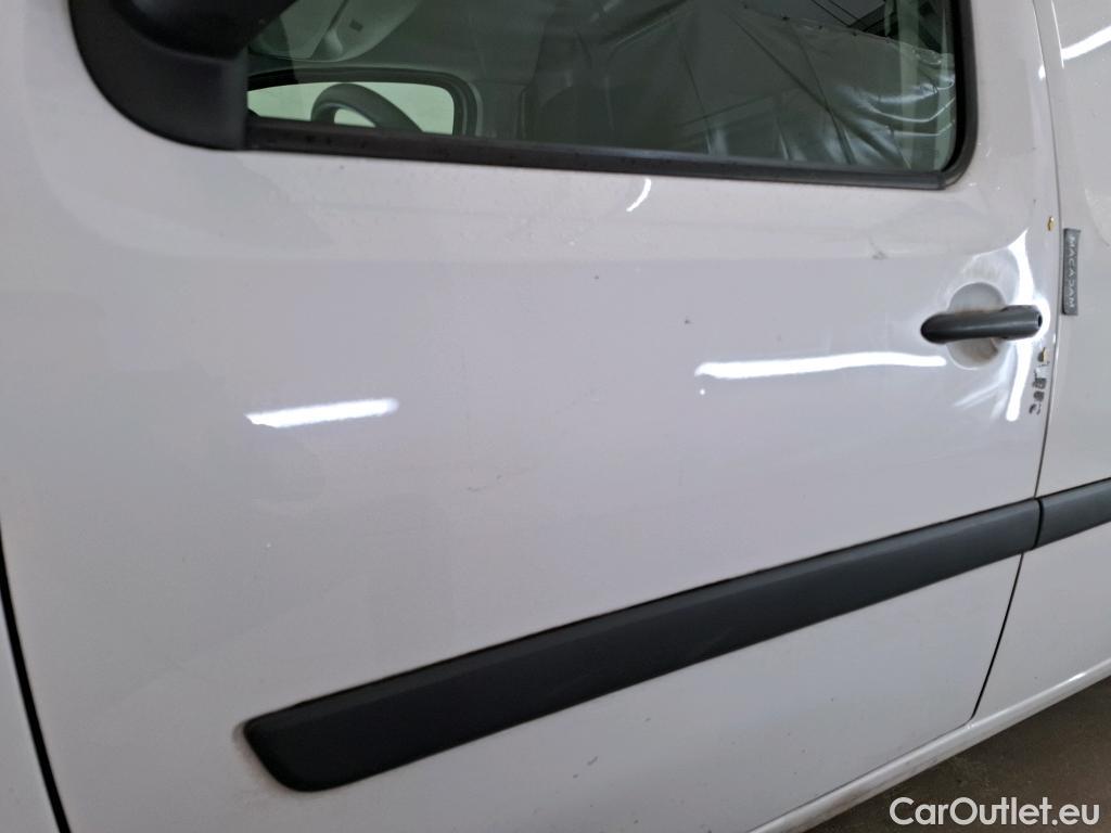  Renault  Kangoo  II Express Maxi Extra (Série Spéciale) 1.5 dCi 95CV BVM6 E6dT #18