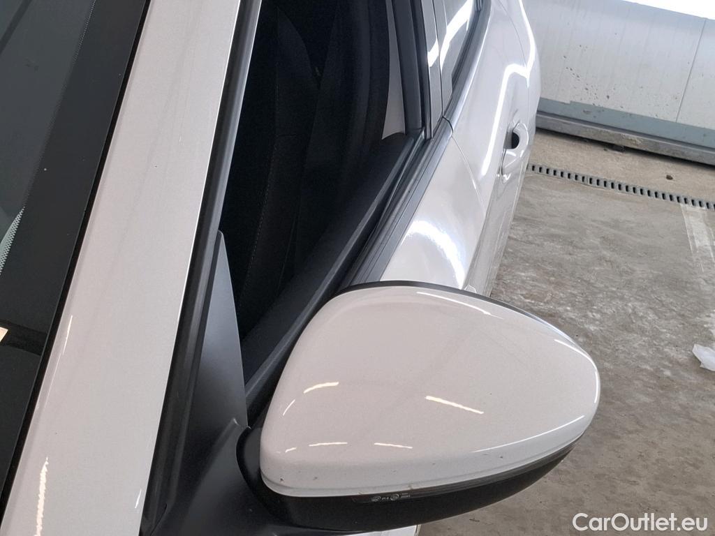  Peugeot  208  Road Trip 1.5 HDi 100CV BVM6 E6d #23