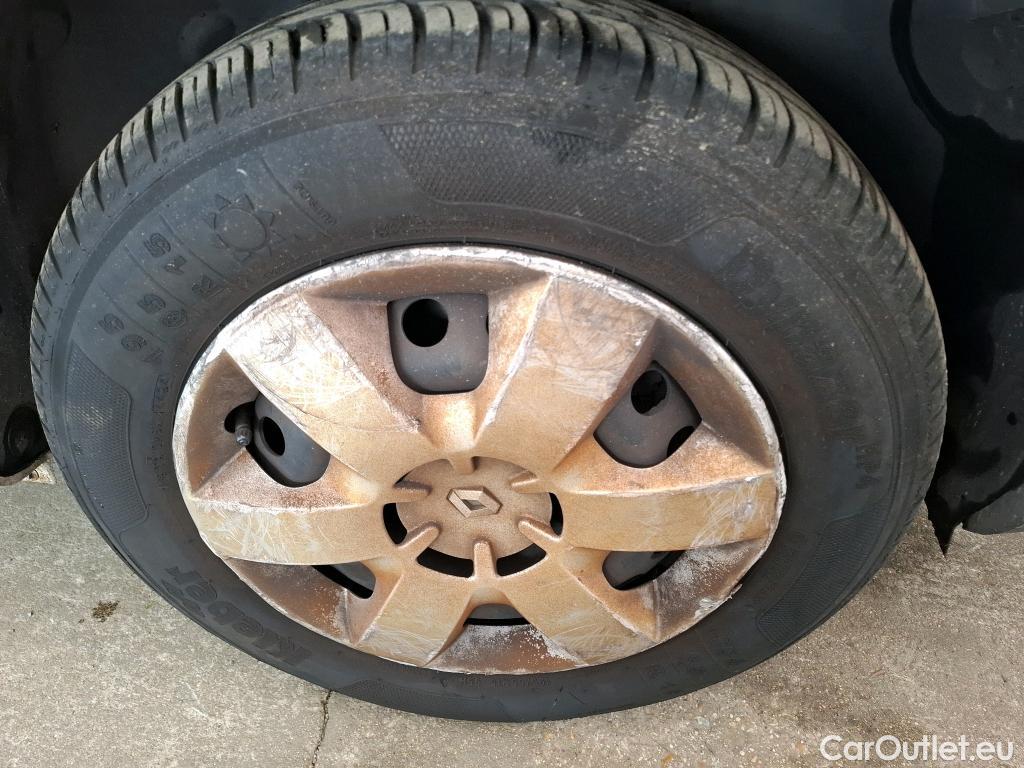  Renault  Kangoo  II Express Maxi Extra (Série Spéciale) 1.5 dCi 95CV BVM6 E6dT #32