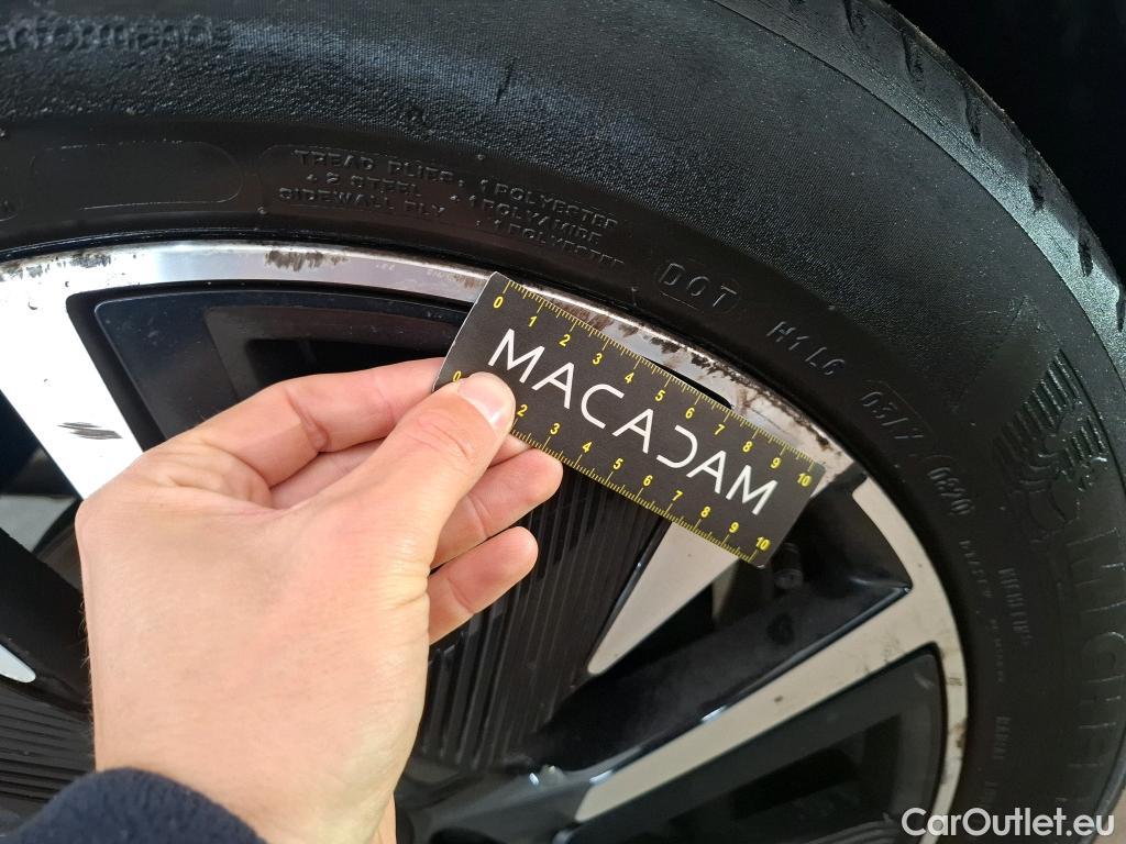  Peugeot  2008  GT 1.2 PureTech 155CV BVA8 E6d #28