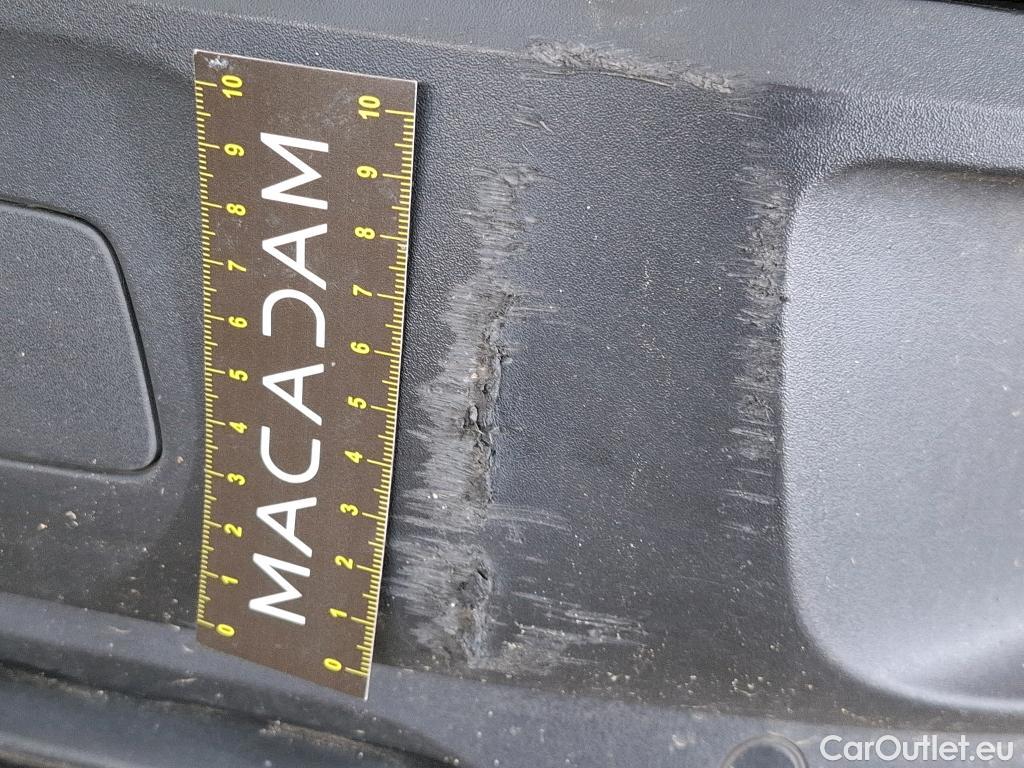  Peugeot  3008  Active Business 1.5 HDi 130CV BVA8 E6d #2