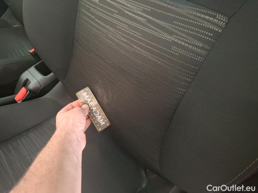  Peugeot  208  Affaire Premium Pack 1.5 HDi 100CV BVM5 E6dT #49