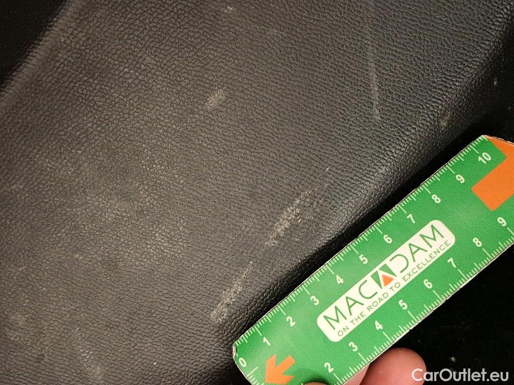  Peugeot  2008  Allure Pack 1.5 HDi 130CV BVA8 E6d #6