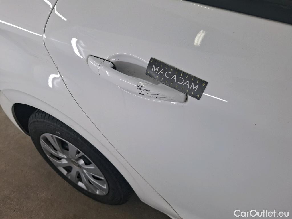  Peugeot  208  Affaire Premium Pack 1.5 HDi 100CV BVM5 E6dT #40