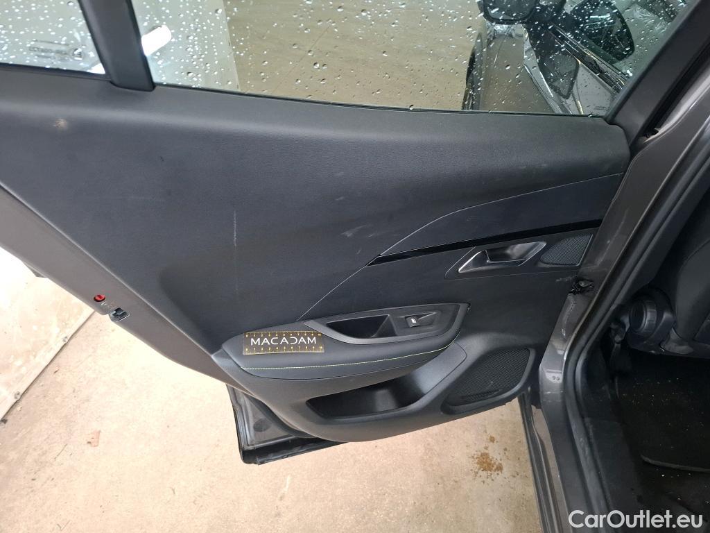  Peugeot  2008  GT 1.2 PureTech 155CV BVA8 E6d #33