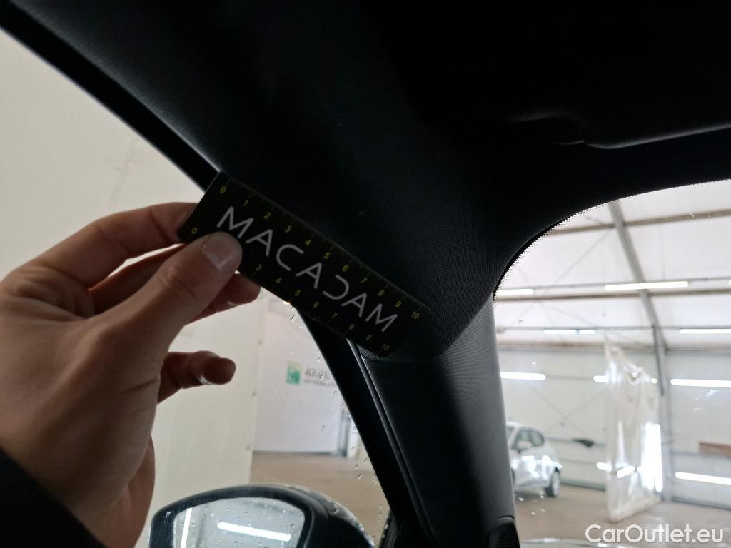  Peugeot  2008  GT 1.2 PureTech 155CV BVA8 E6d #31