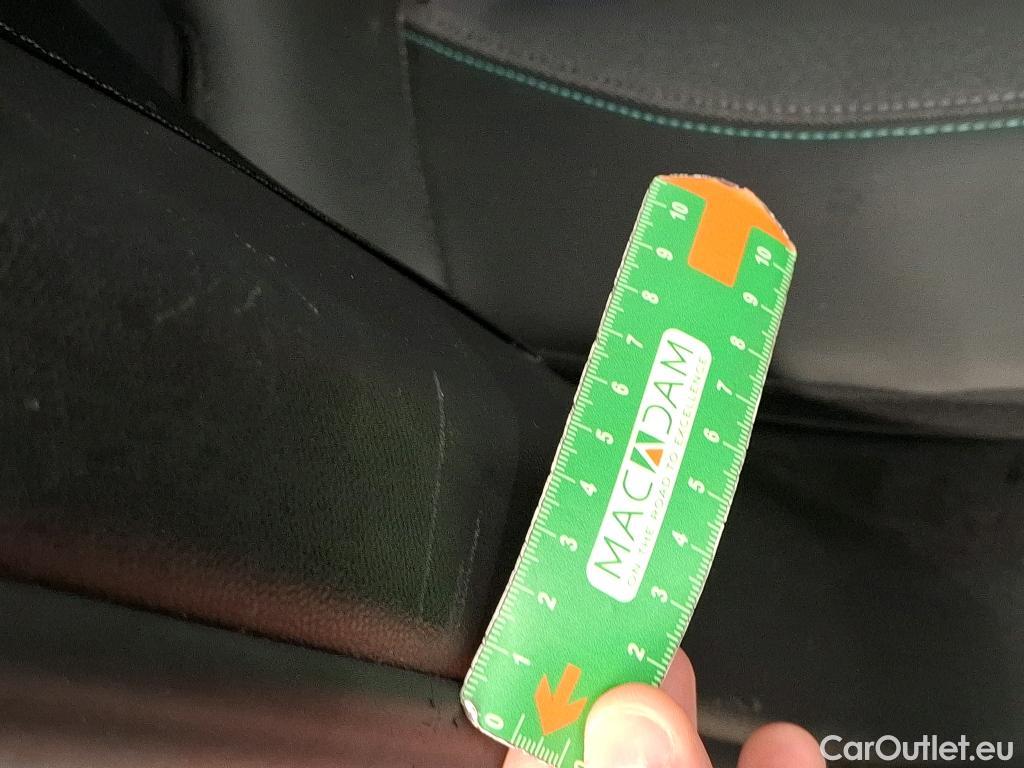  Peugeot  2008  Allure Pack 1.5 HDi 130CV BVA8 E6d #2