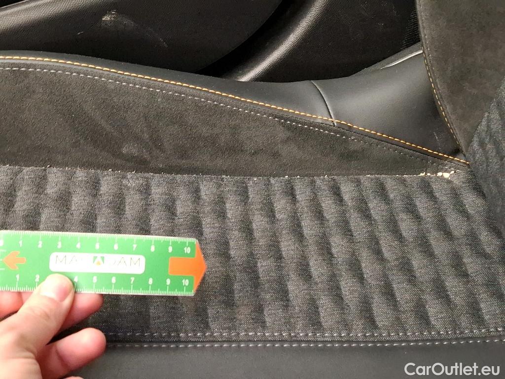  Peugeot  2008  (e-) Road Trip 50kWh BVA #17