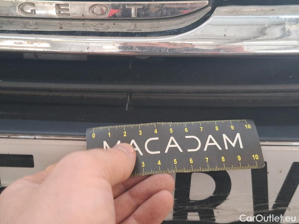  Peugeot  208  Affaire Premium Pack 1.5 HDi 100CV BVM5 E6dT #19