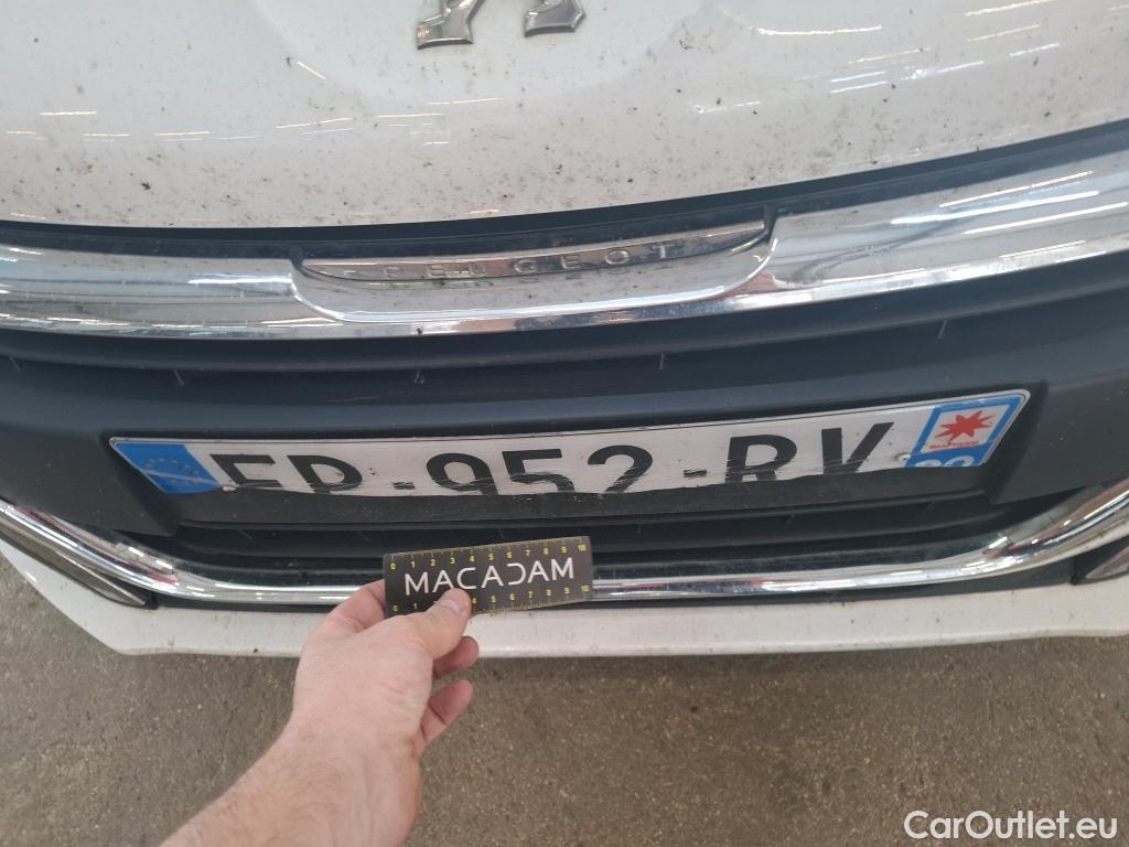  Peugeot  208  Affaire Premium Pack 1.5 HDi 100CV BVM5 E6dT #44