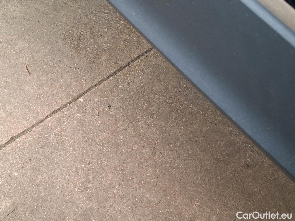  Volkswagen  Tiguan VOLKSWAGEN  Allspace / 2017 / 5P / SUV 2.0 TDI 150 DSG7 Confortline Business #52