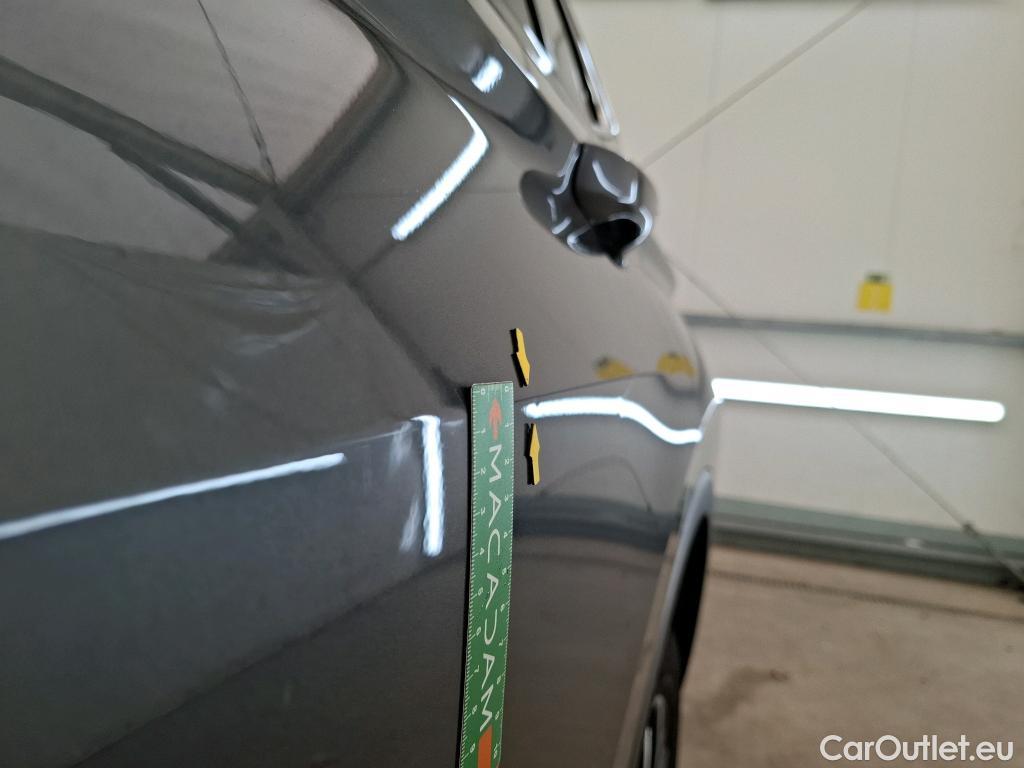  Volkswagen  Tiguan VOLKSWAGEN  Allspace / 2017 / 5P / SUV 2.0 TDI 150 DSG7 Confortline Business #7