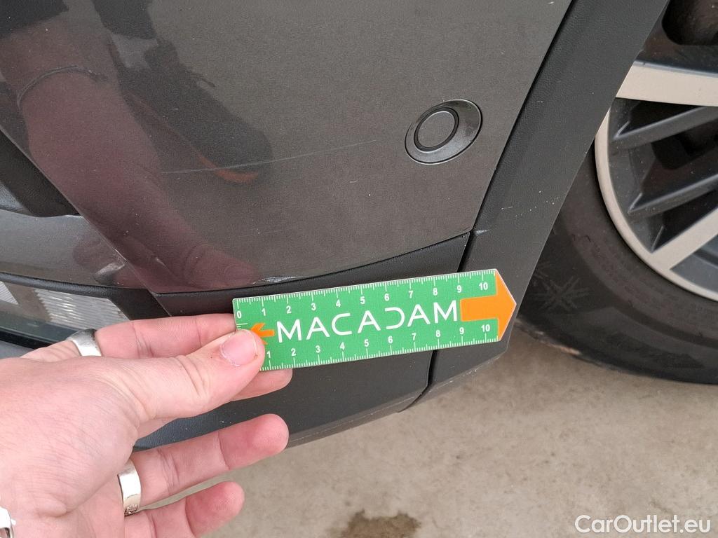  Volkswagen  Tiguan VOLKSWAGEN  Allspace / 2017 / 5P / SUV 2.0 TDI 150 DSG7 Confortline Business #17