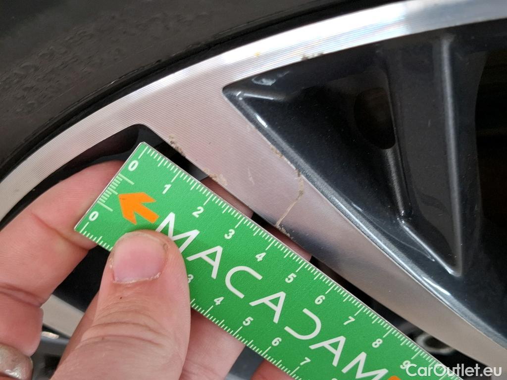  Volkswagen  Tiguan VOLKSWAGEN  Allspace / 2017 / 5P / SUV 2.0 TDI 150 DSG7 Confortline Business #34