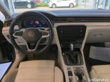  Volkswagen  Passat VARIANT 2.0 TDI SCR DSG  75 #3