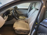  Volkswagen  Passat VARIANT 2.0 TDI SCR DSG  75 #8