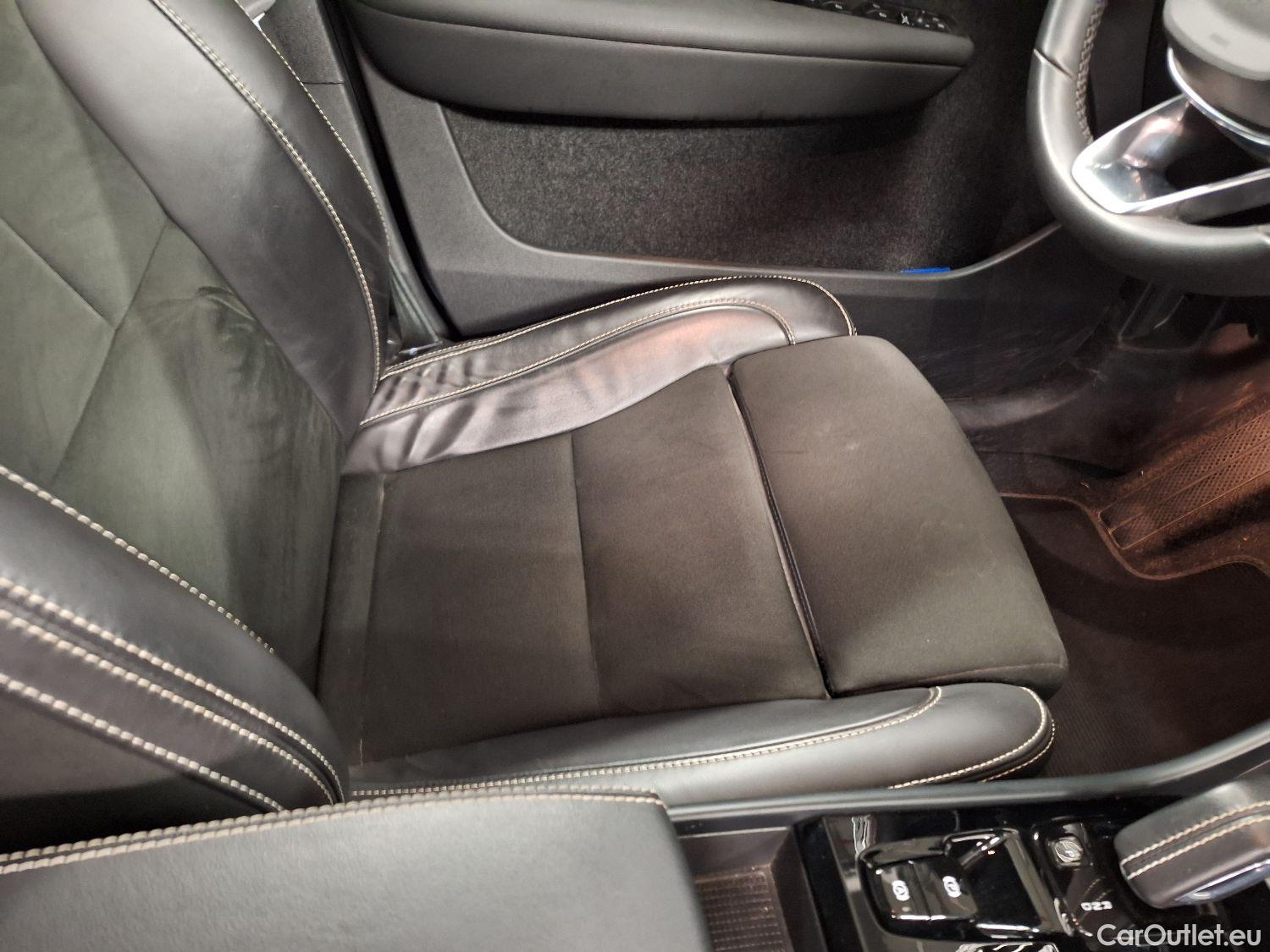  Volvo  XC 40 Volvo, XC40 '17 PHEV, Volvo XC40 T4 Recharge Geartronic R-Design 5d #7