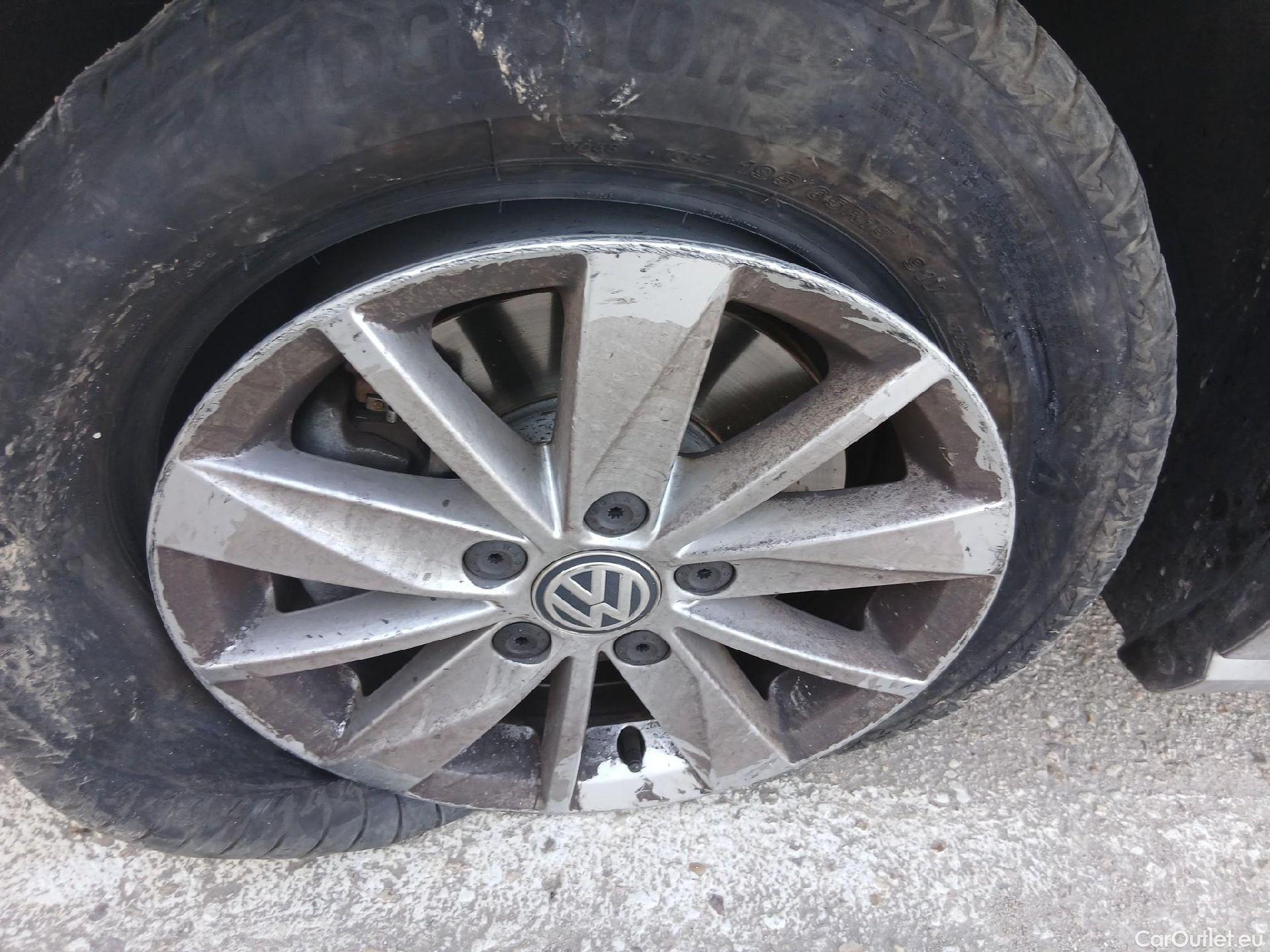  Volkswagen  Golf  VOLKSWAGEN / 2016 / 5P / familiar Business 1.6 TDI 85kW (115CV) Variant #20