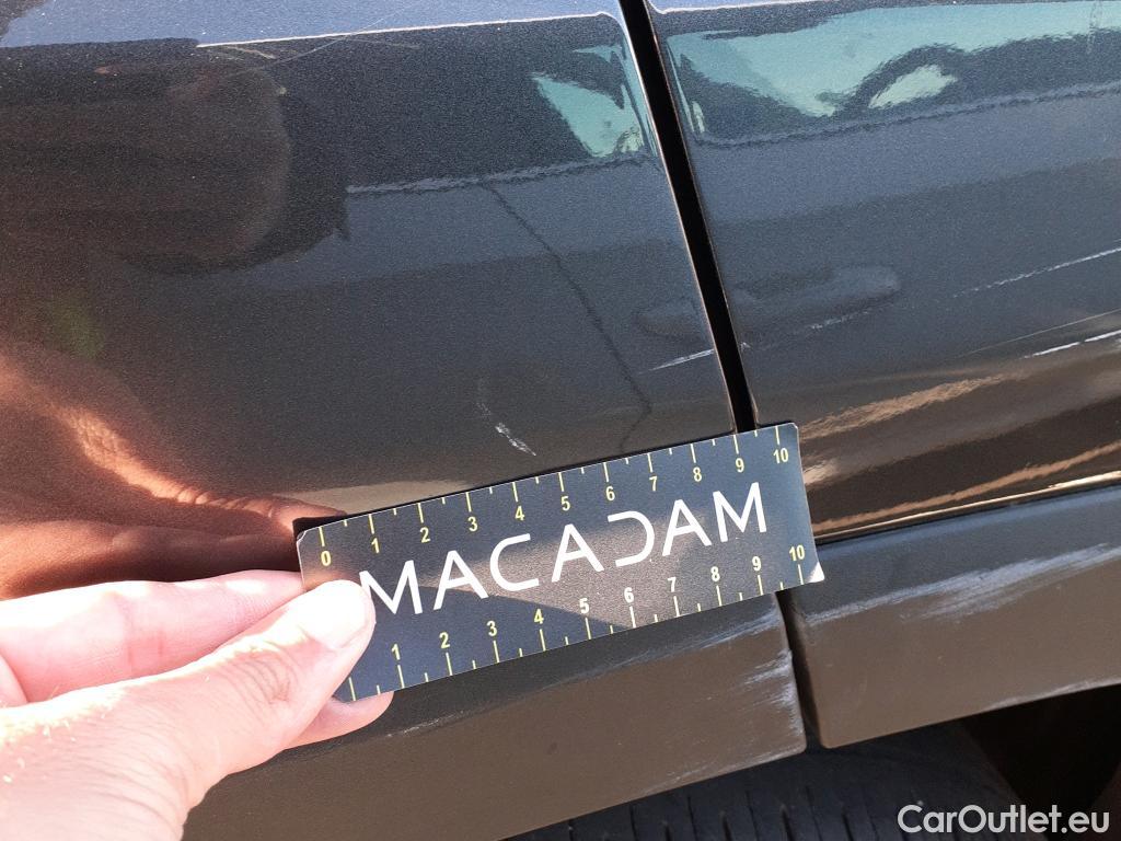  Toyota  RAV4 TOYOTA  / 2018 / 5P / todoterreno 2.5l 220H Advance 4WD #20