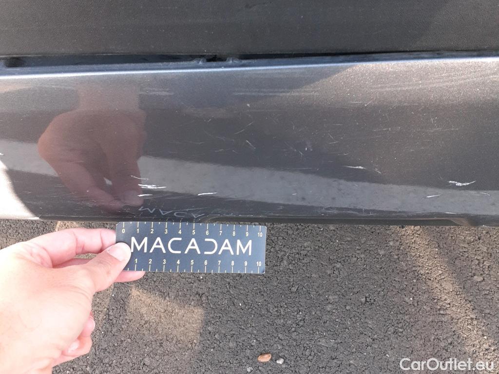  Toyota  RAV4 TOYOTA  / 2018 / 5P / todoterreno 2.5l 220H Advance 4WD #10