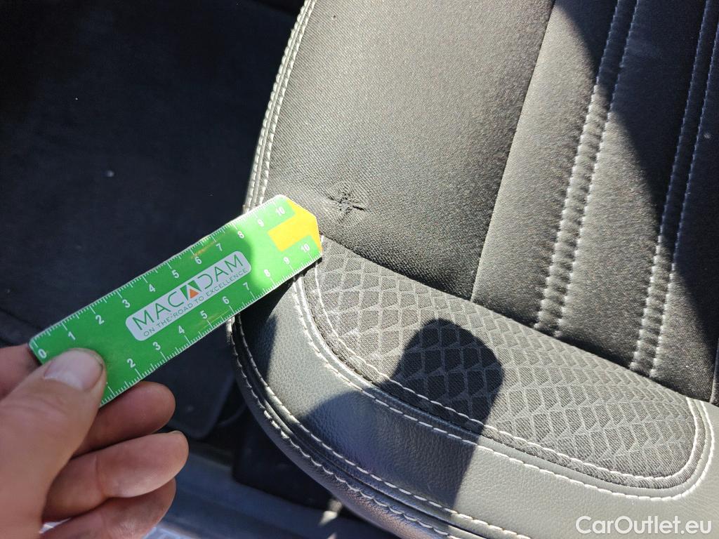  Renault  Scenic RENAULT SCÉNIC 5p 3G monovolumen compacto BOSE Energy dCi 130 eco2 Euro 6 #28