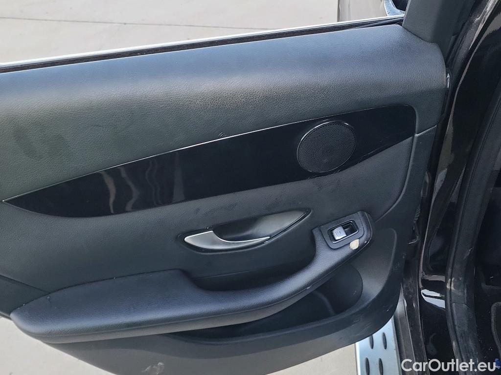  Mercedes  G-Klasee MERCEDES-BENZ GLC Coupé / 2019 / 5P / coupé GLC 200 4MATIC #51