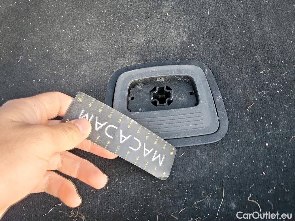  Mercedes  G-Klasee MERCEDES-BENZ GLC Coupé / 2019 / 5P / coupé GLC 200 4MATIC #4