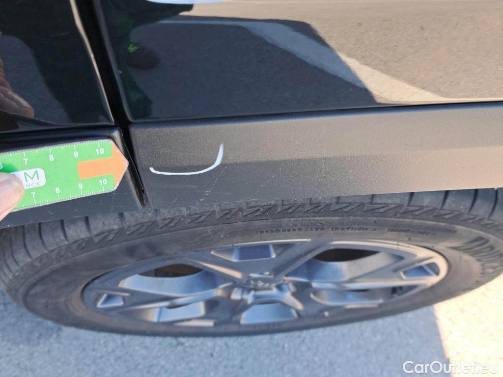  Jeep  Patriot JEEP Renegade / 2014 / 5P / todoterreno 80 Aniversario 1.0G 88kW (120CV) 4x2(SP) #50