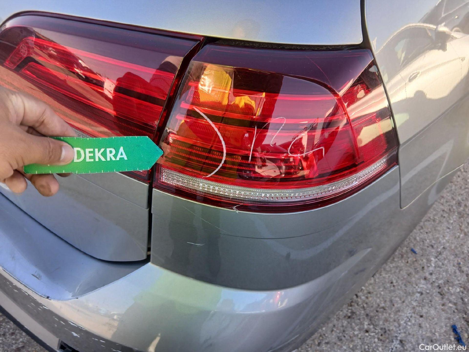  Volkswagen  Golf  VOLKSWAGEN / 2016 / 5P / familiar Business 1.6 TDI 85kW (115CV) Variant #31