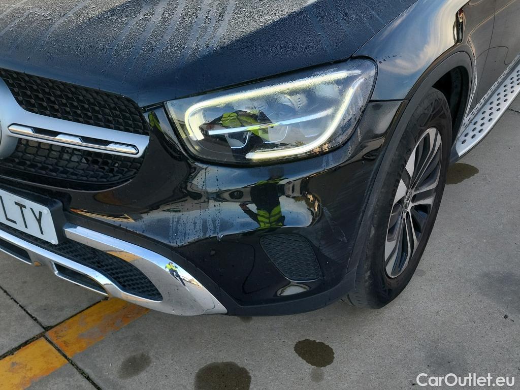  Mercedes  G-Klasee MERCEDES-BENZ GLC Coupé / 2019 / 5P / coupé GLC 200 4MATIC #26