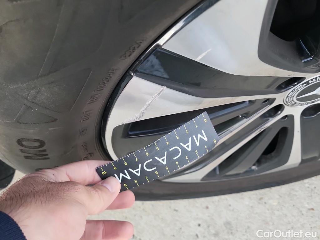  Mercedes  G-Klasee MERCEDES-BENZ GLC Coupé / 2019 / 5P / coupé GLC 200 4MATIC #12