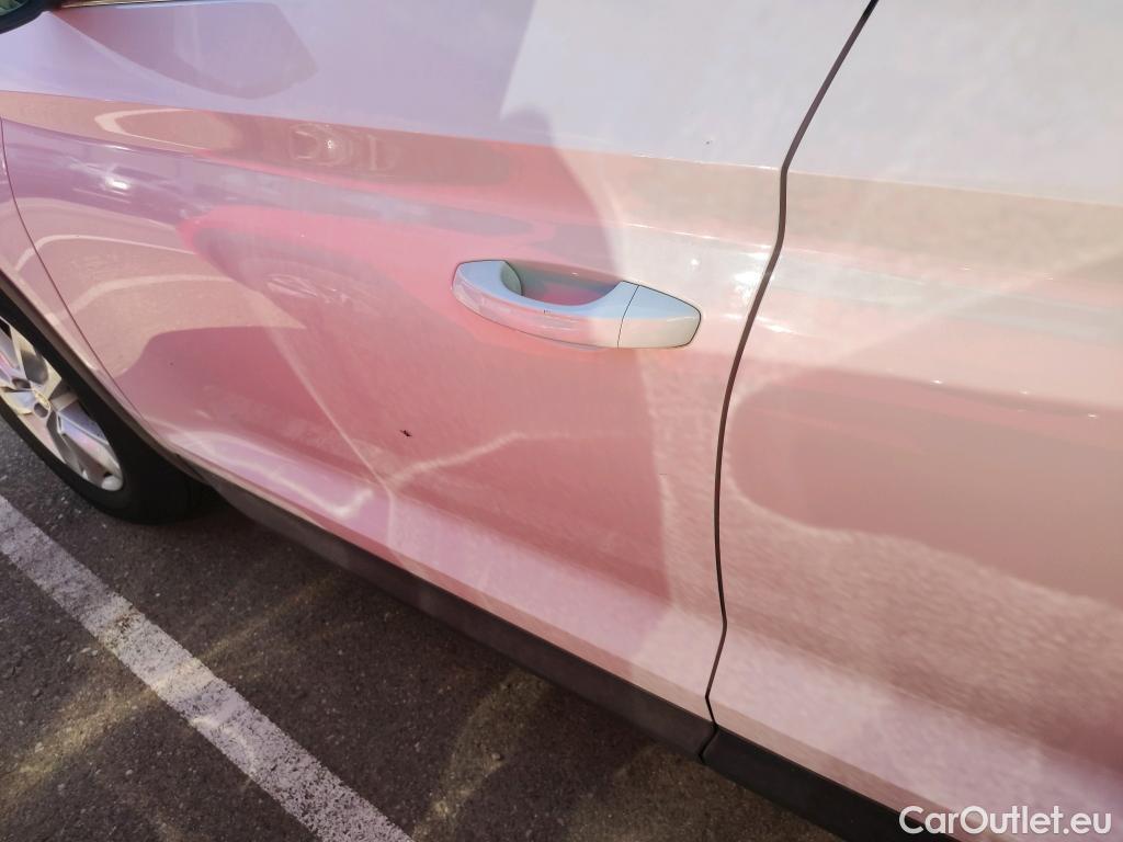  Skoda  Kodiaq SKODA  / 2021 / 5P / todoterreno 1.5 TSI 110KW (150cv) 4x2 Ambition #1