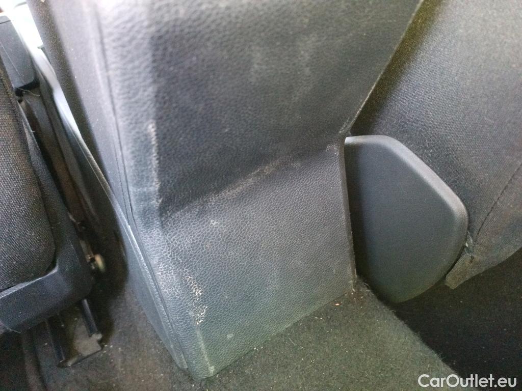  Seat  Arona SEAT  / 2017 / 5P / todoterreno 1.0 TSI 81kW (110CV) Style Plus (AC) #9