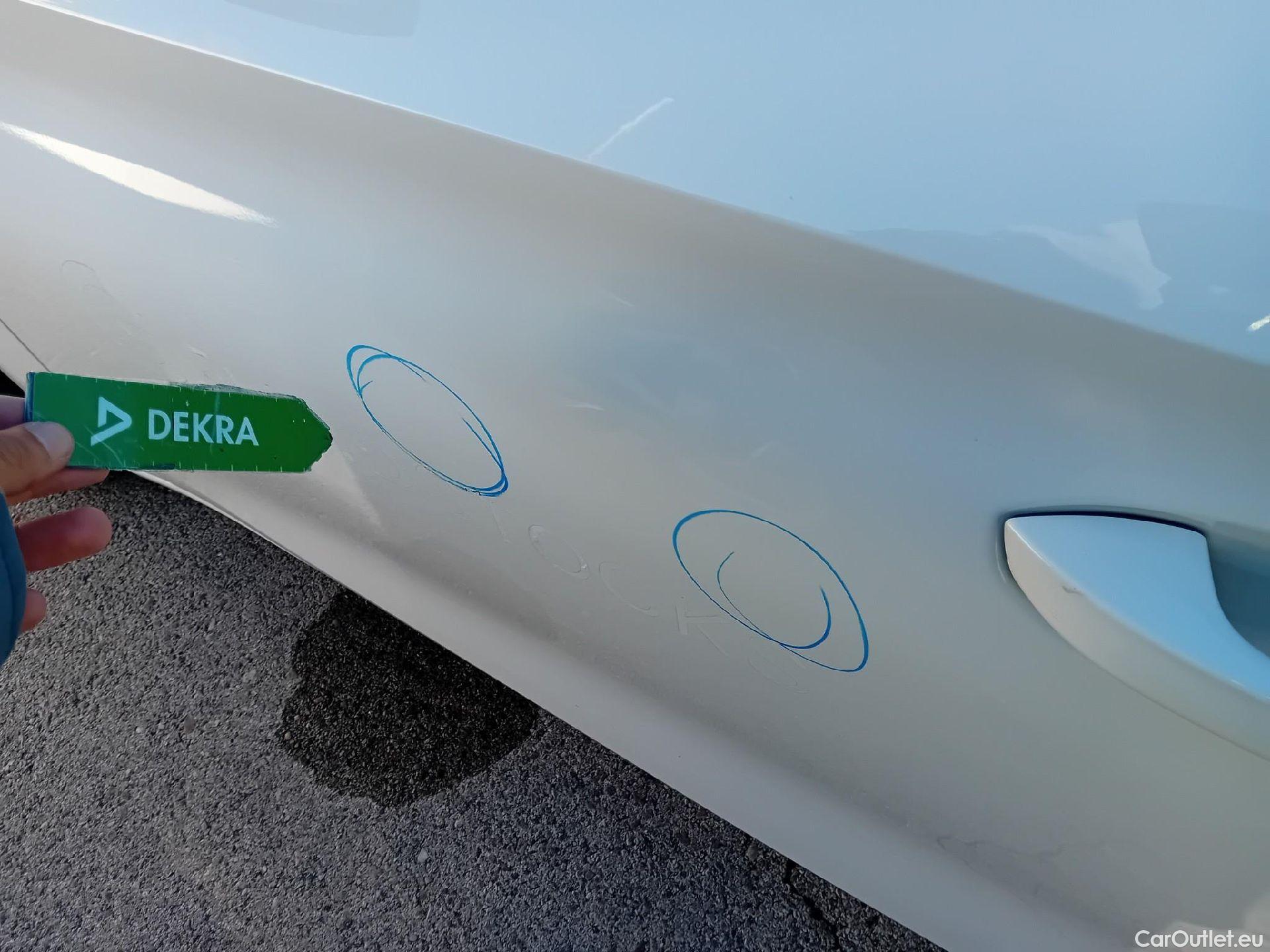  Seat  Leon SEAT Nuevo León / 2020 / 5P / familiar SP 2.0 TDI 85kW Style Go(SP) #15